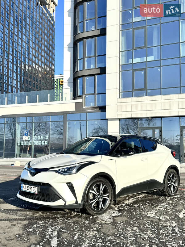 Внедорожник / Кроссовер Toyota C-HR 2021 в Киеве Внедорожник / Кроссовер Toyota C-HR 2021 в Киеве