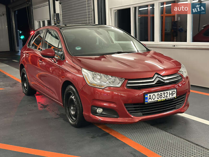Хэтчбек Citroen C4 2011 в Львове