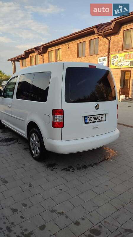 Минивэн Volkswagen Caddy 2009 в Лановцах