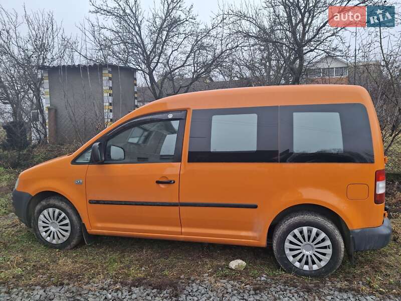 Минивэн Volkswagen Caddy 2004 в Дунаевцах