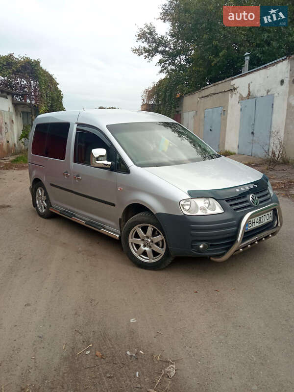 Минивэн Volkswagen Caddy 2010 в Измаиле