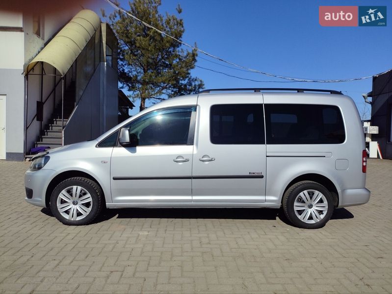 Минивэн Volkswagen Caddy 2012 в Черновцах