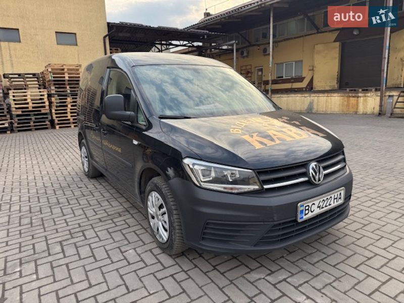 Грузовой фургон Volkswagen Caddy 2015 в Львове
