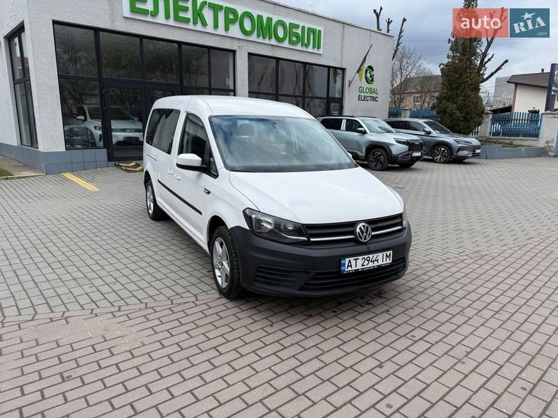 Мінівен Volkswagen Caddy 2016 в Івано-Франківську