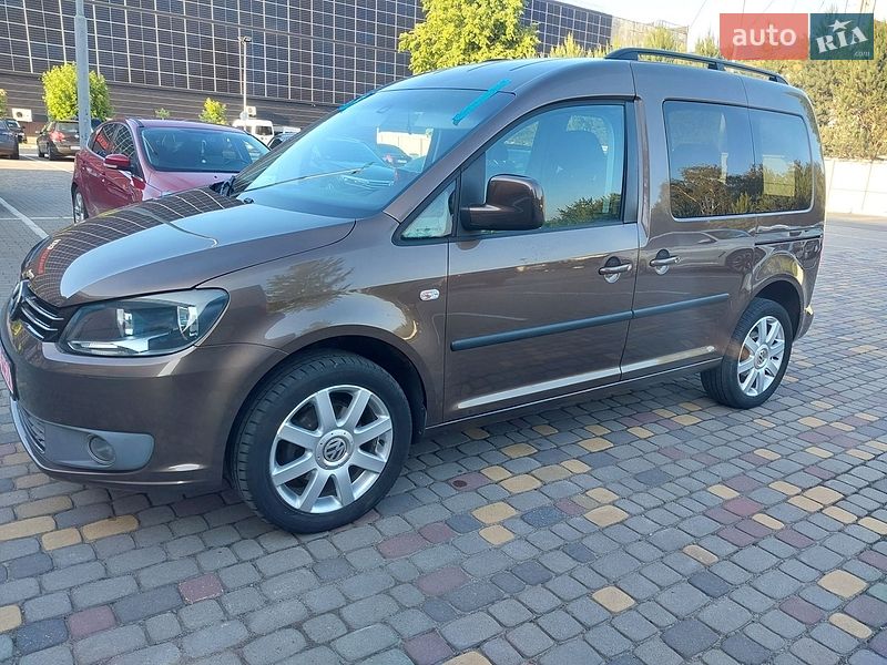 Минивэн Volkswagen Caddy 2011 в Луцке