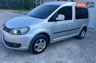 Минивэн Volkswagen Caddy 2011 в Борщеве