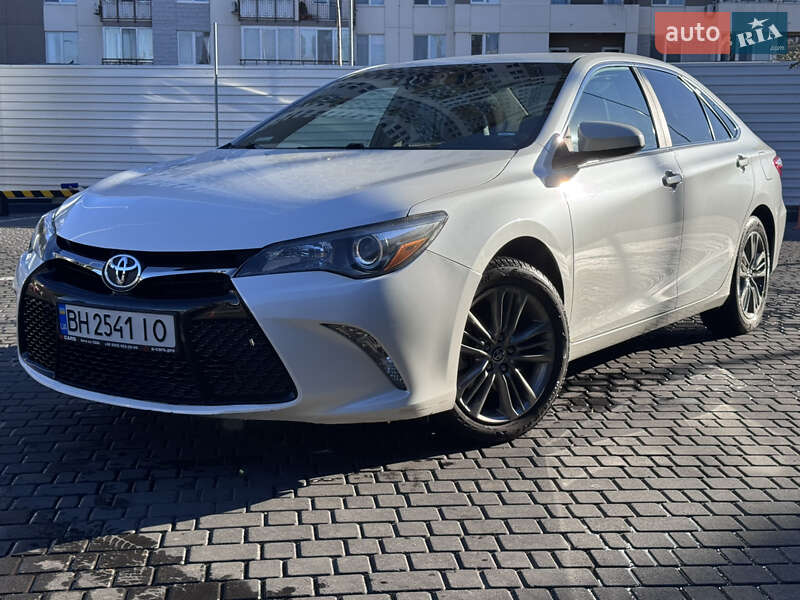 Седан Toyota Camry 2014 в Одессе