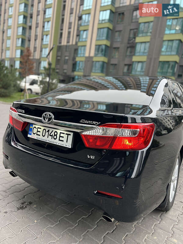 Седан Toyota Camry 2011 в Киеве