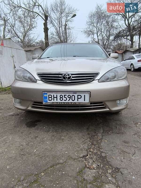 Седан Toyota Camry 2006 в Одессе