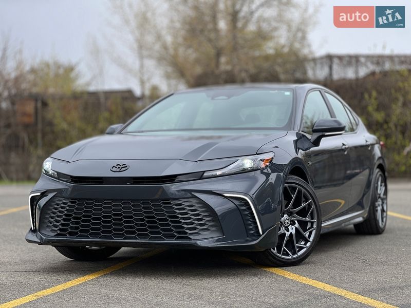 Седан Toyota Camry 2024 в Киеве Седан Toyota Camry 2024 в Киеве