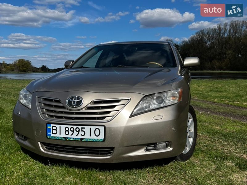 Седан Toyota Camry 2007 в Лубнах Седан Toyota Camry 2007 в Лубнах