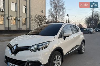 Позашляховик / Кросовер Renault Captur 2014 в Сумах