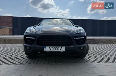 Внедорожник / Кроссовер Porsche Cayenne 2010 в Хмельницком