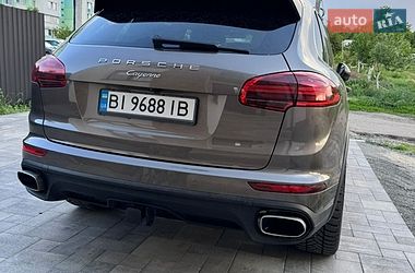 Позашляховик / Кросовер Porsche Cayenne 2015 в Полтаві Позашляховик / Кросовер Porsche Cayenne 2015 в Полтаві