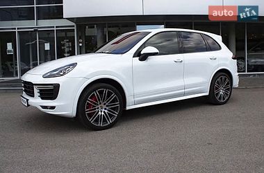 Внедорожник / Кроссовер Porsche Cayenne 2015 в Днепре