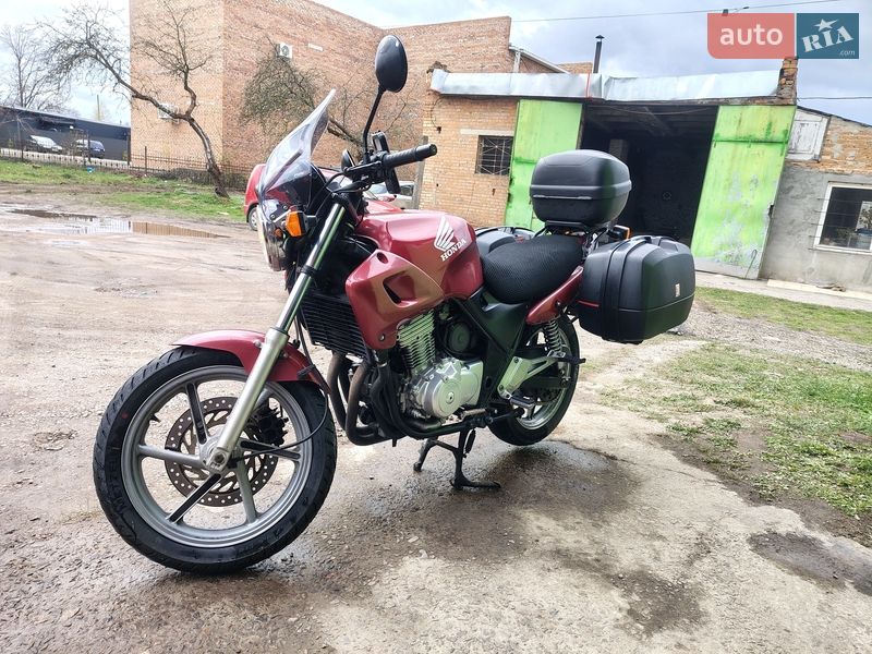 Мотоцикл Классик Honda CB 500 1996 в Нововолынске Мотоцикл Классик Honda CB 500 1996 в Нововолынске