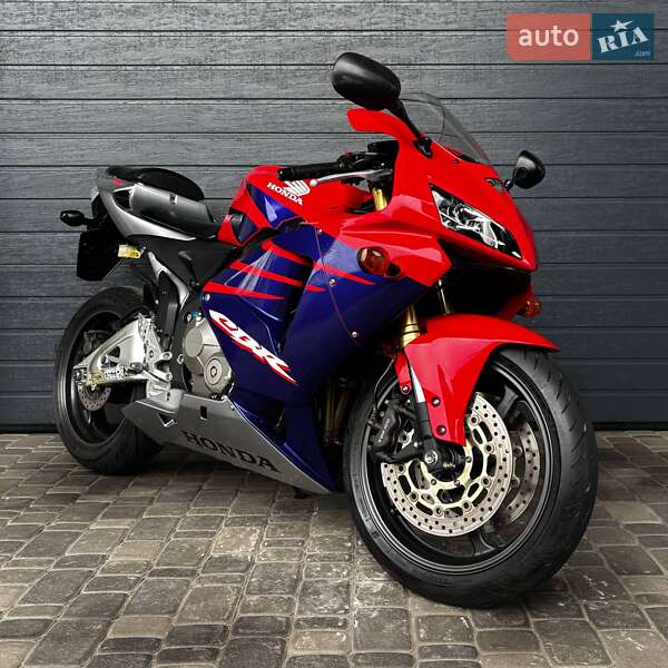 Мотоцикл Без обтекателей (Naked bike) Honda CBR 600RR 2005 в Белой Церкви