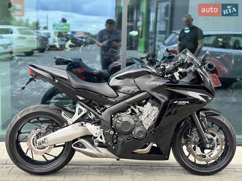 Мотоцикл Спорт-туризм Honda CBR 650F 2014 в Ровно