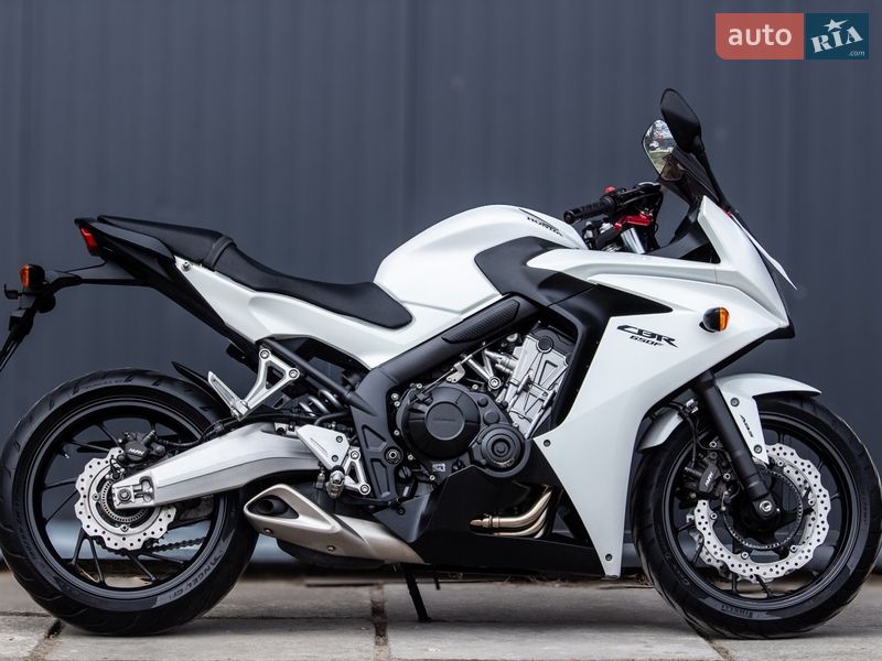 Спортбайк Honda CBR 650F 2015 в Львові