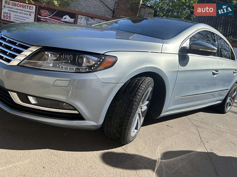 Купе Volkswagen CC / Passat CC 2012 в Славянске