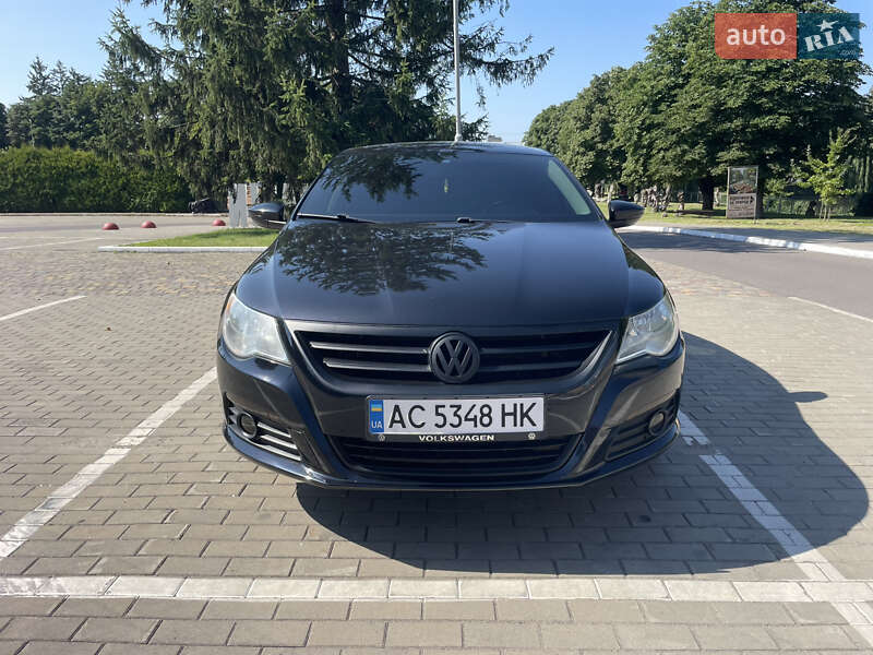 Купе Volkswagen CC / Passat CC 2010 в Луцке