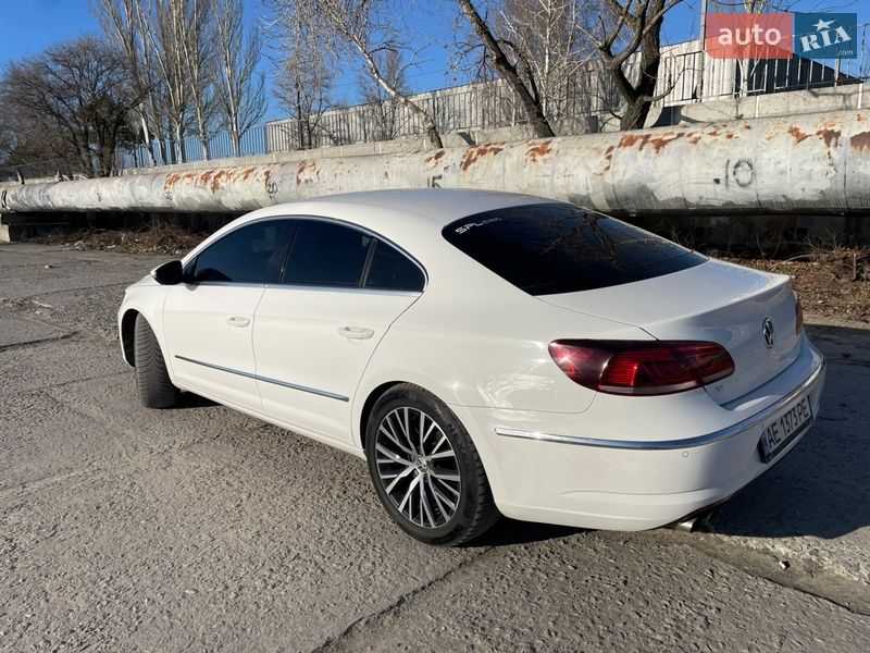 Купе Volkswagen CC / Passat CC 2012 в Дніпрі
