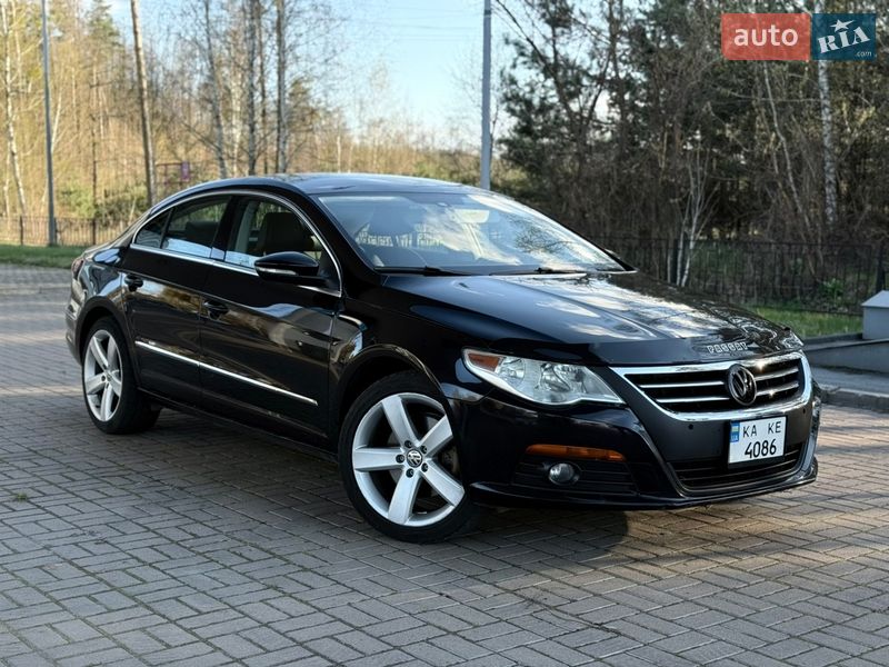 Купе Volkswagen CC / Passat CC 2011 в Радомишлі