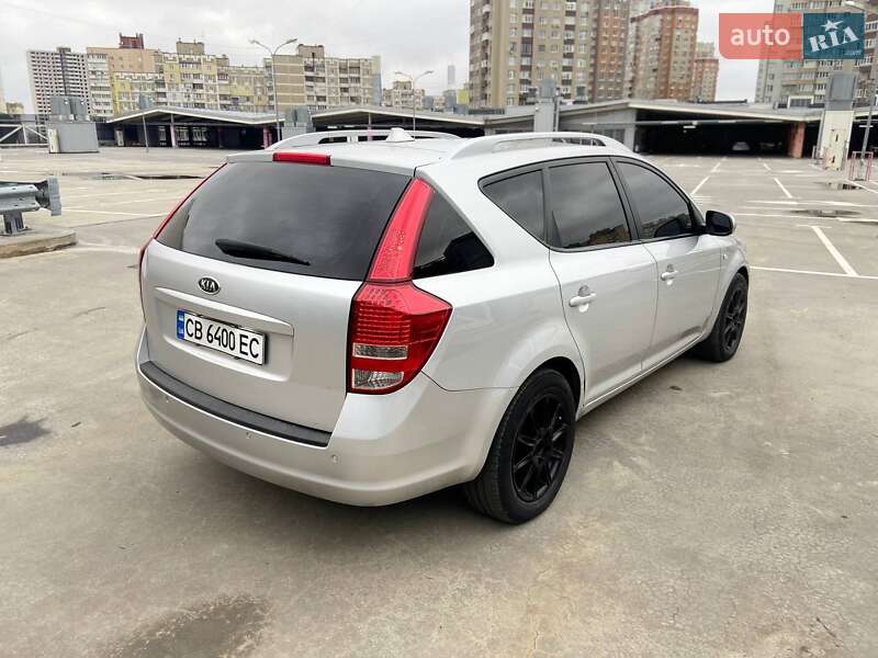 Універсал Kia Ceed 2010 в Києві