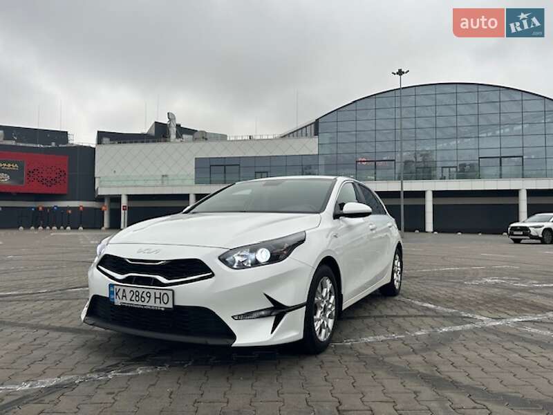 Хэтчбек Kia Ceed 2022 в Киеве