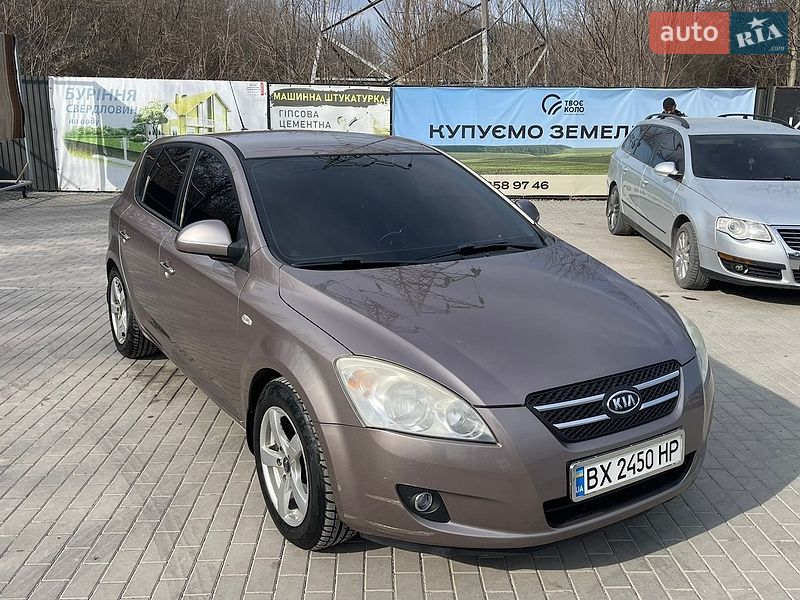 Хэтчбек Kia Ceed 2007 в Каменец-Подольском