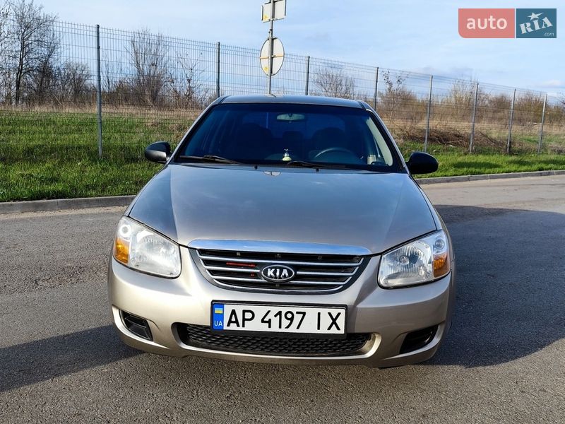 Седан Kia Cerato 2007 в Запорожье