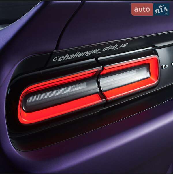 Купе Dodge Challenger 2018 в Киеве