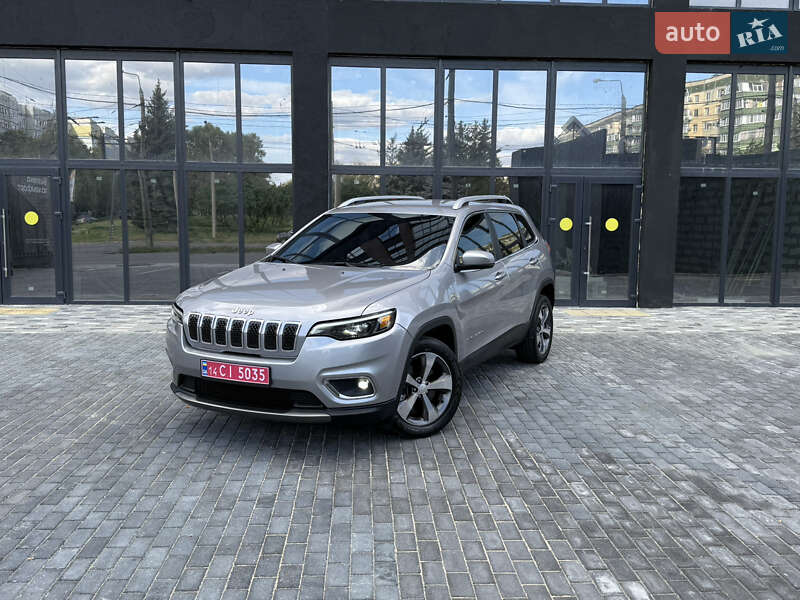 Позашляховик / Кросовер Jeep Cherokee 2019 в Полтаві