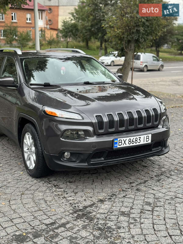 Внедорожник / Кроссовер Jeep Cherokee 2016 в Любаре