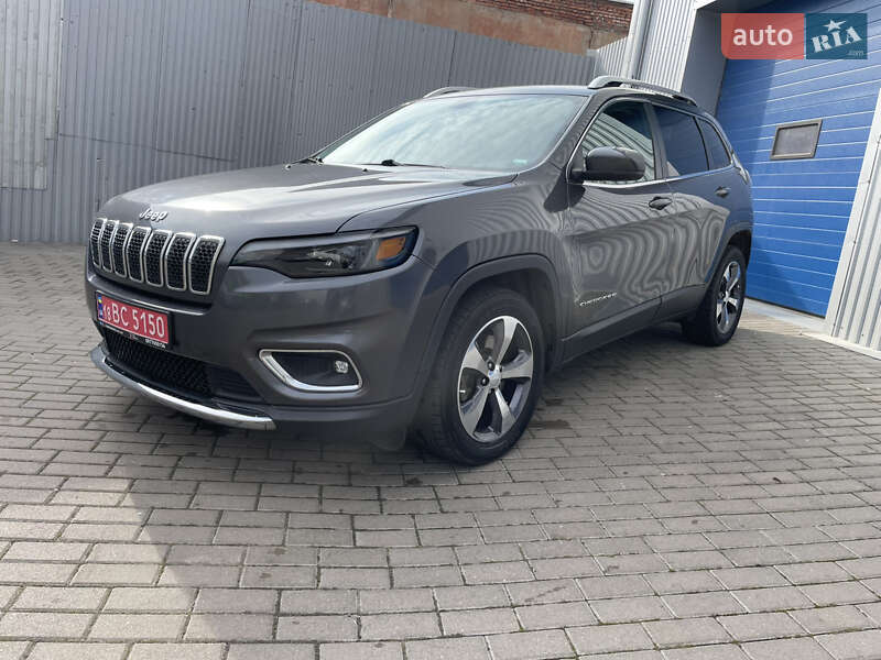 Внедорожник / Кроссовер Jeep Cherokee 2019 в Ровно