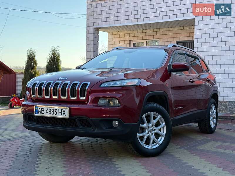 Внедорожник / Кроссовер Jeep Cherokee 2013 в Виннице