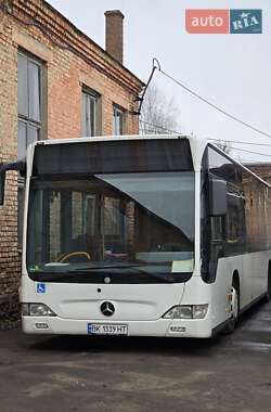 Городской автобус Mercedes-Benz Citaro 2010 в Ровно Городской автобус Mercedes-Benz Citaro 2010 в Ровно