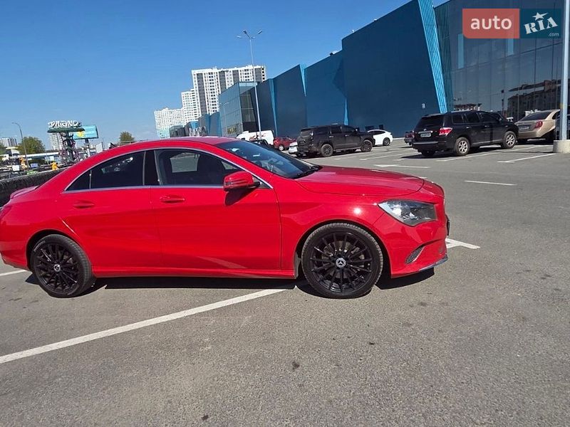 Седан Mercedes-Benz CLA-Class 2016 в Киеве