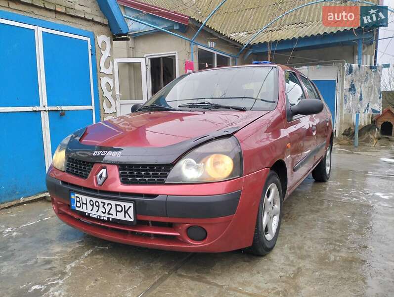Седан Renault Clio Symbol 2003 в Килии Седан Renault Clio Symbol 2003 в Килии