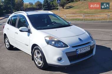 Универсал Renault Clio 2009 в Чернигове