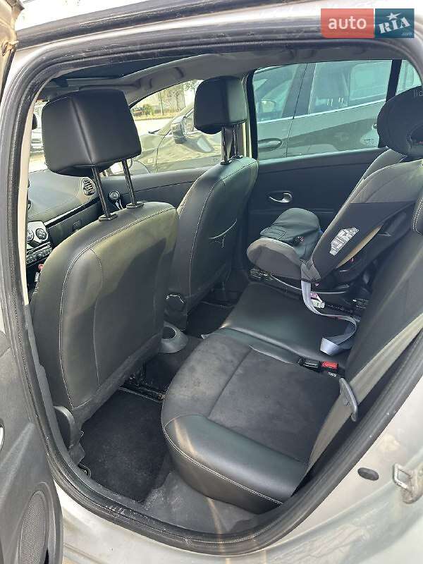 Универсал Renault Clio 2012 в Львове Универсал Renault Clio 2012 в Львове