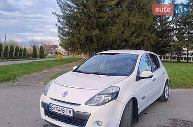 Хетчбек Renault Clio 2012 в Дубні Хетчбек Renault Clio 2012 в Дубні