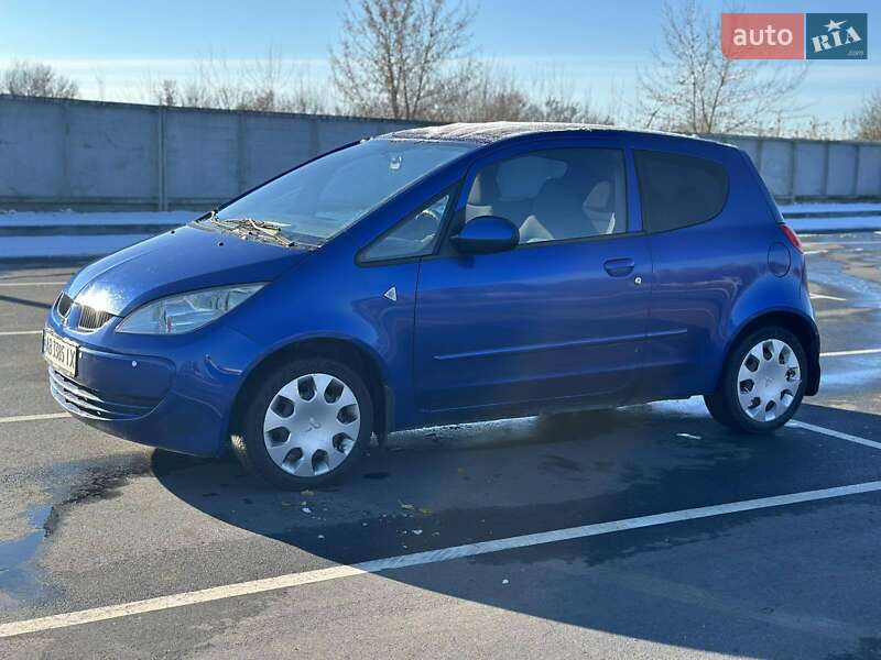 Хэтчбек Mitsubishi Colt 2008 в Виннице Хэтчбек Mitsubishi Colt 2008 в Виннице