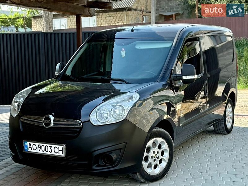 Грузовой фургон Opel Combo 2012 в Виноградове