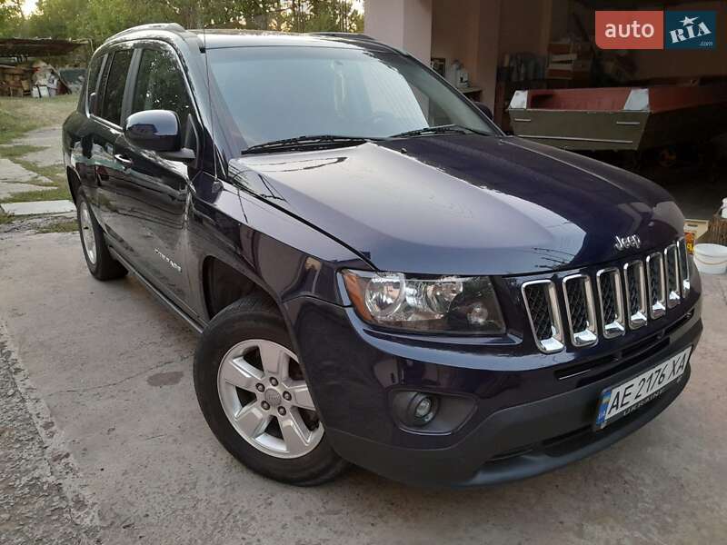 Внедорожник / Кроссовер Jeep Compass 2013 в Днепре
