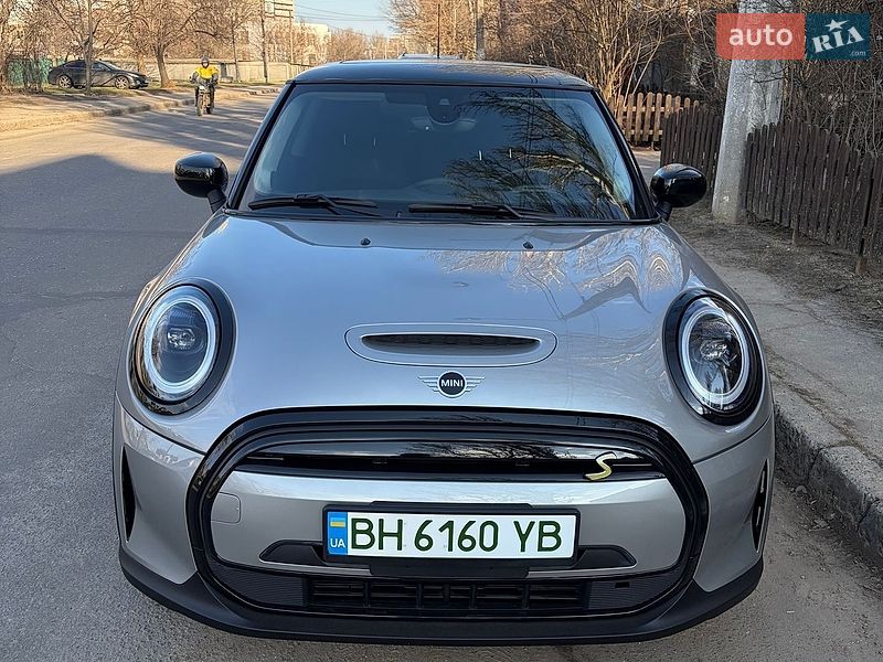 Хэтчбек MINI Cooper 2024 в Одессе
