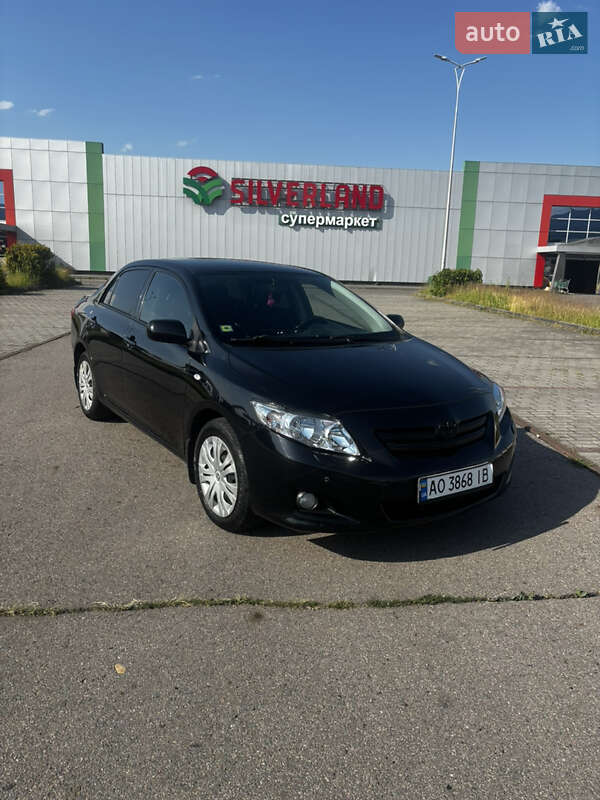 Седан Toyota Corolla 2007 в Тячеві