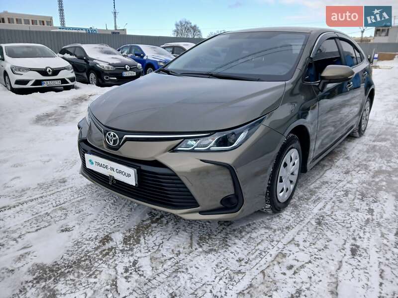 Седан Toyota Corolla 2021 в Киеве Седан Toyota Corolla 2021 в Киеве