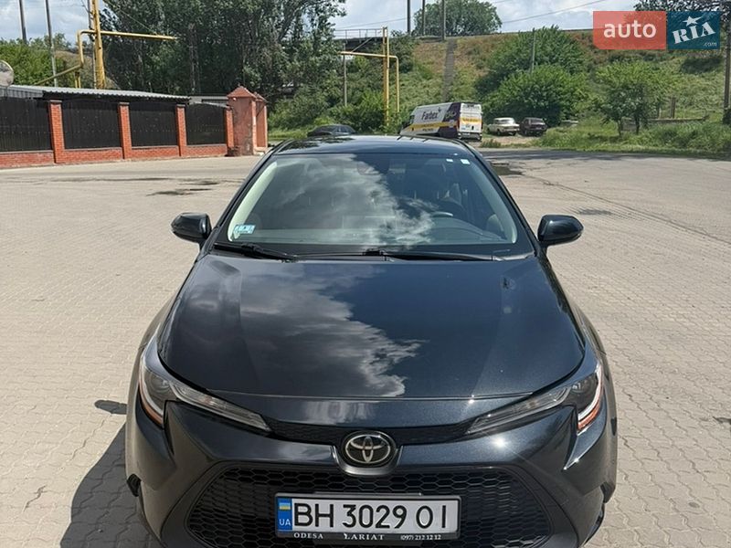 Седан Toyota Corolla 2019 в Одессе