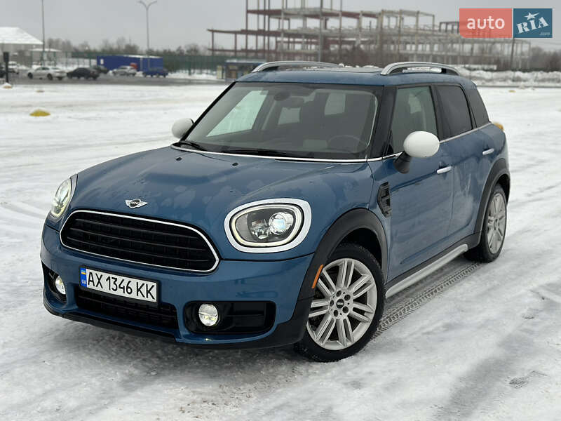 Хэтчбек MINI Countryman 2017 в Киеве